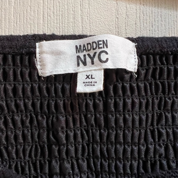 Corset Style Top. Size XL. - Picture 8 of 9